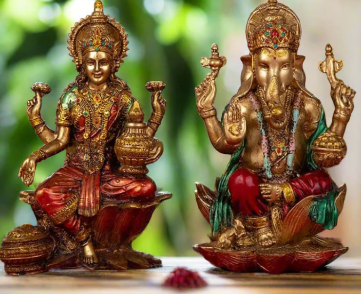 Lakshmi Ganesha Murti in Antique Finish - 7 Inch